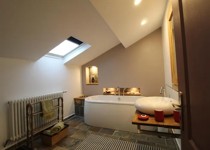 Bed and Breakfast Bel-endroit 4*