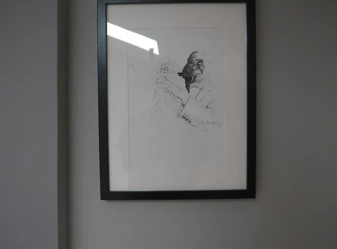 Bel-endroit Bed and Breakfast 4*