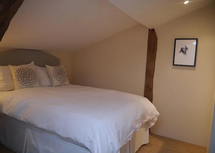 Bel-endroit Bed and Breakfast 4*