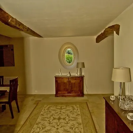 Bel-endroit Oda ve Kahvaltı